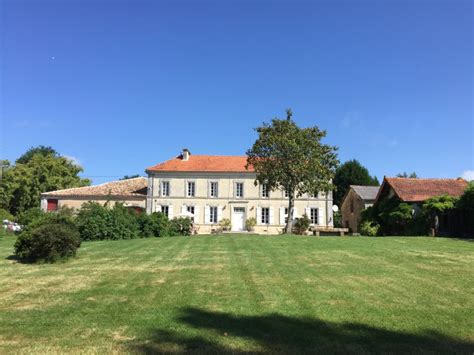 properties for sale near bordeaux